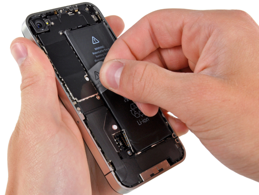 Как заменить аккумулятор на iPhone 4