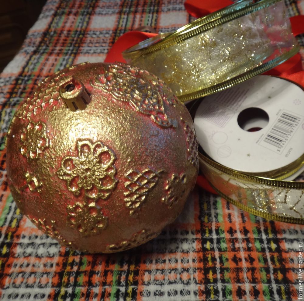 Декорируем ёлочный новогодний шар, фото № 12